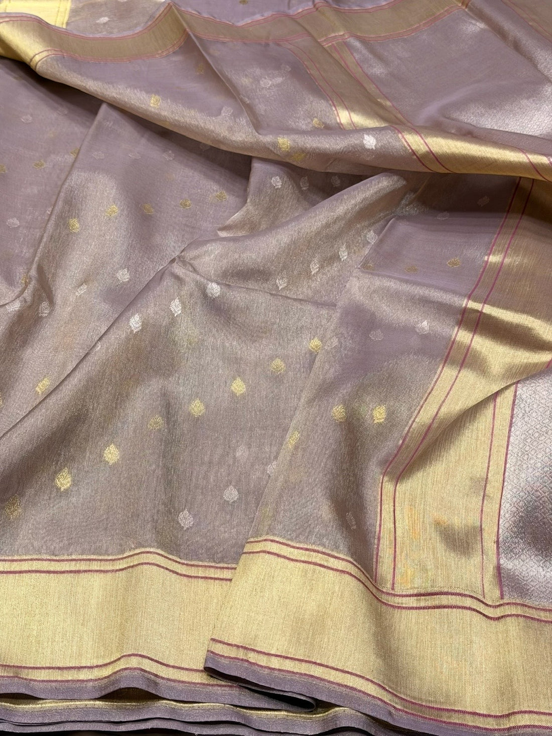 Mauve Handwoven Pure Kora Tissue Banarasi Saree – Kadwa Weave in 100% Pure Silk
