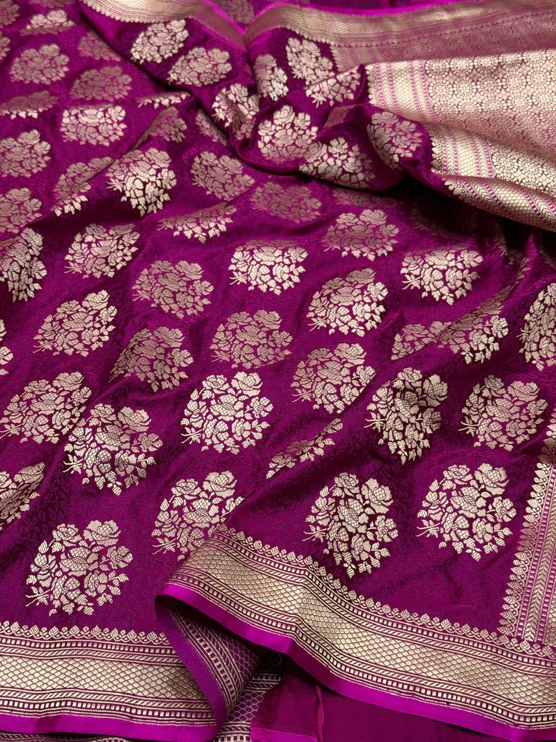 Magenta Pink Handwoven Pure Banarasi Satin Tanchoi Silk Saree – Kadwa Weave | Authentic Banaras Handloom