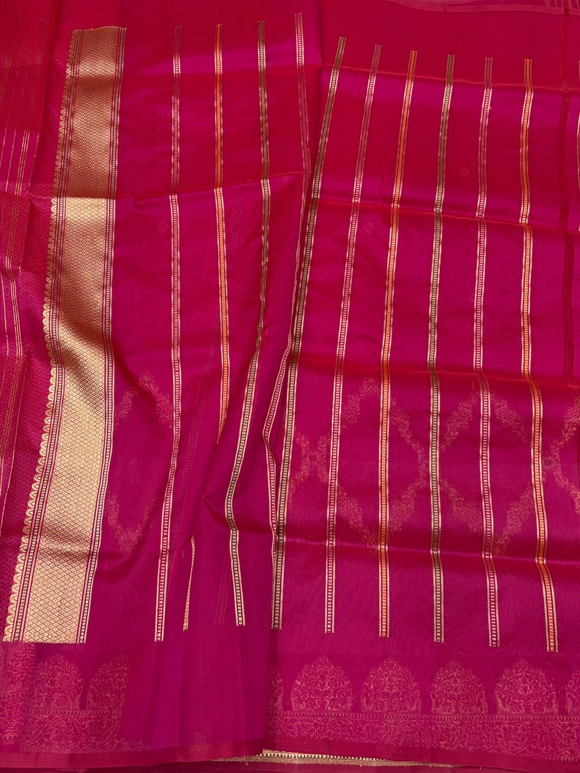 Rani Pink Handwoven Pure Organza Silk Saree