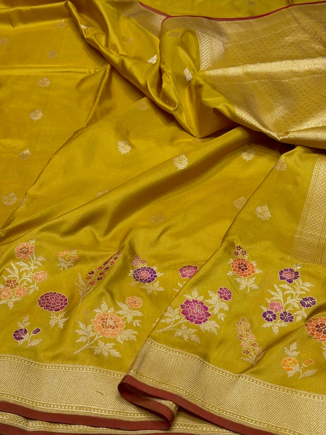 Mustard Yellow Handwoven Pure Banarasi Katan Silk Saree – Kadwa Weave | Traditional Kadiyal Border | 100% Pure Mulberry Silk