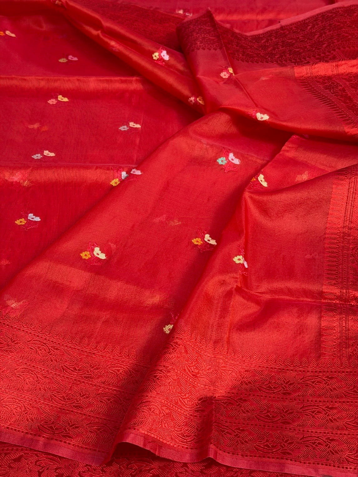 Red Handwoven Pure Organza Silk Saree