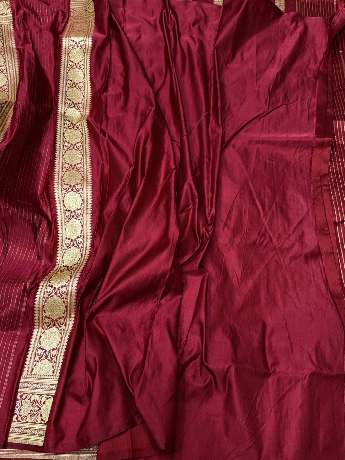 Maroon Handwoven Vintage Pure Banarasi Satin Silk Saree