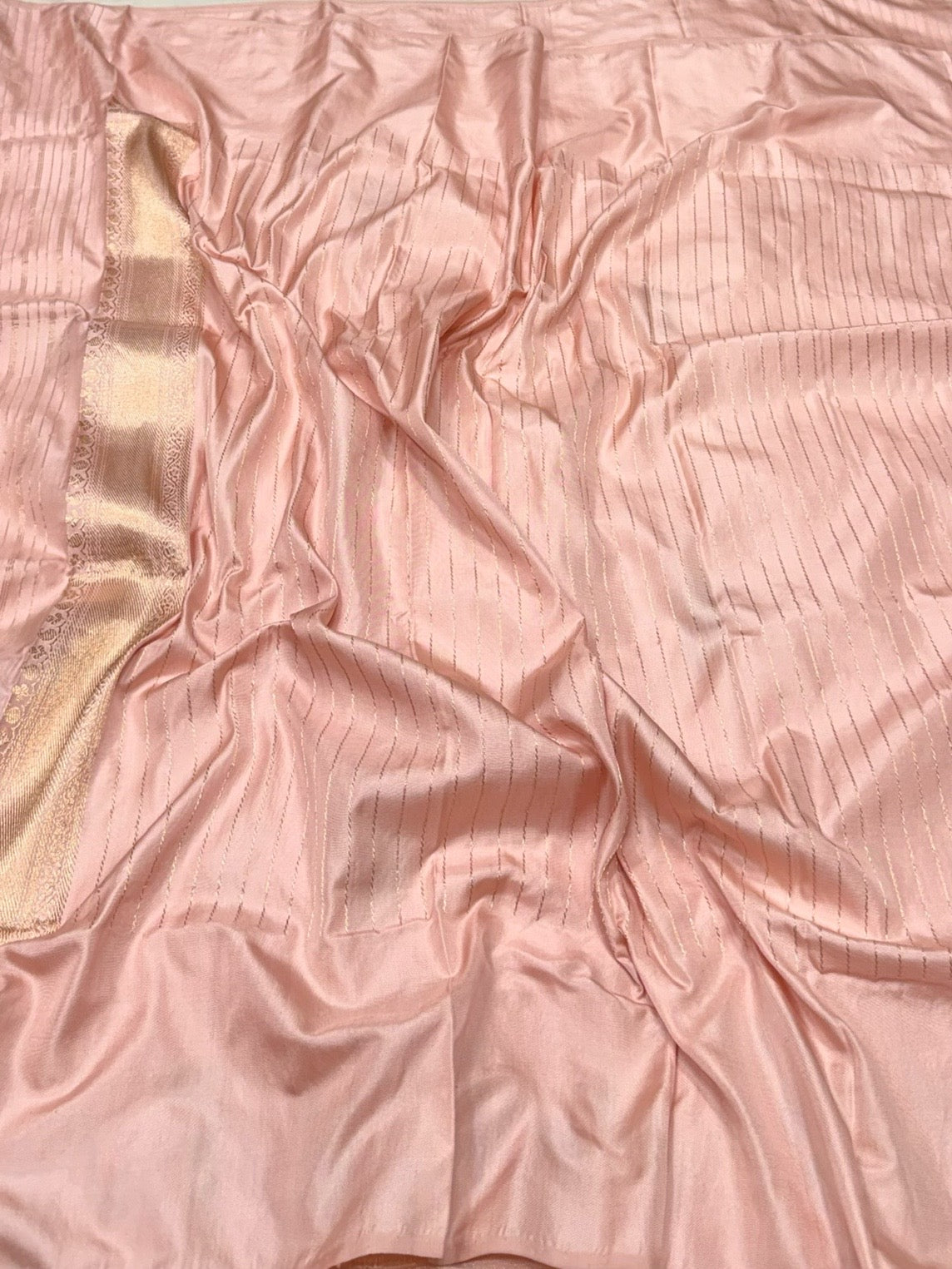 Peach Handwoven Pure Banarasi Ektara Silk Saree – Kadwa Iktara Weave