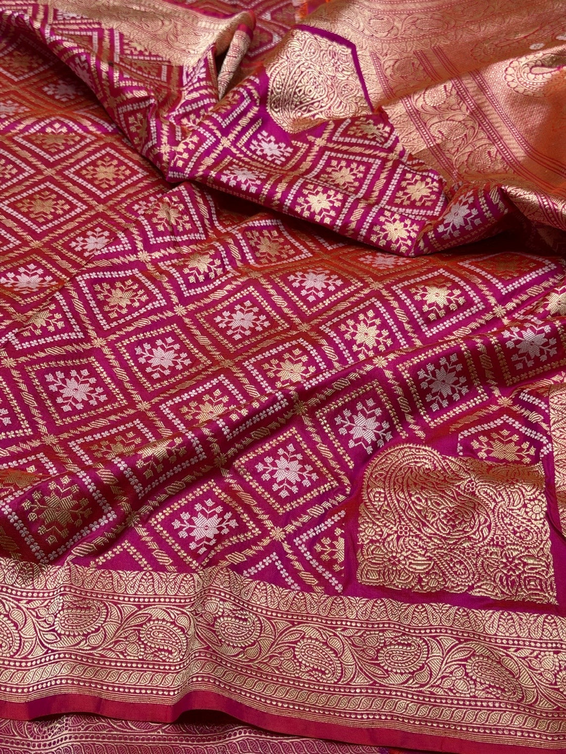 Rani Pink Handwoven Pure Banarasi Silk Saree