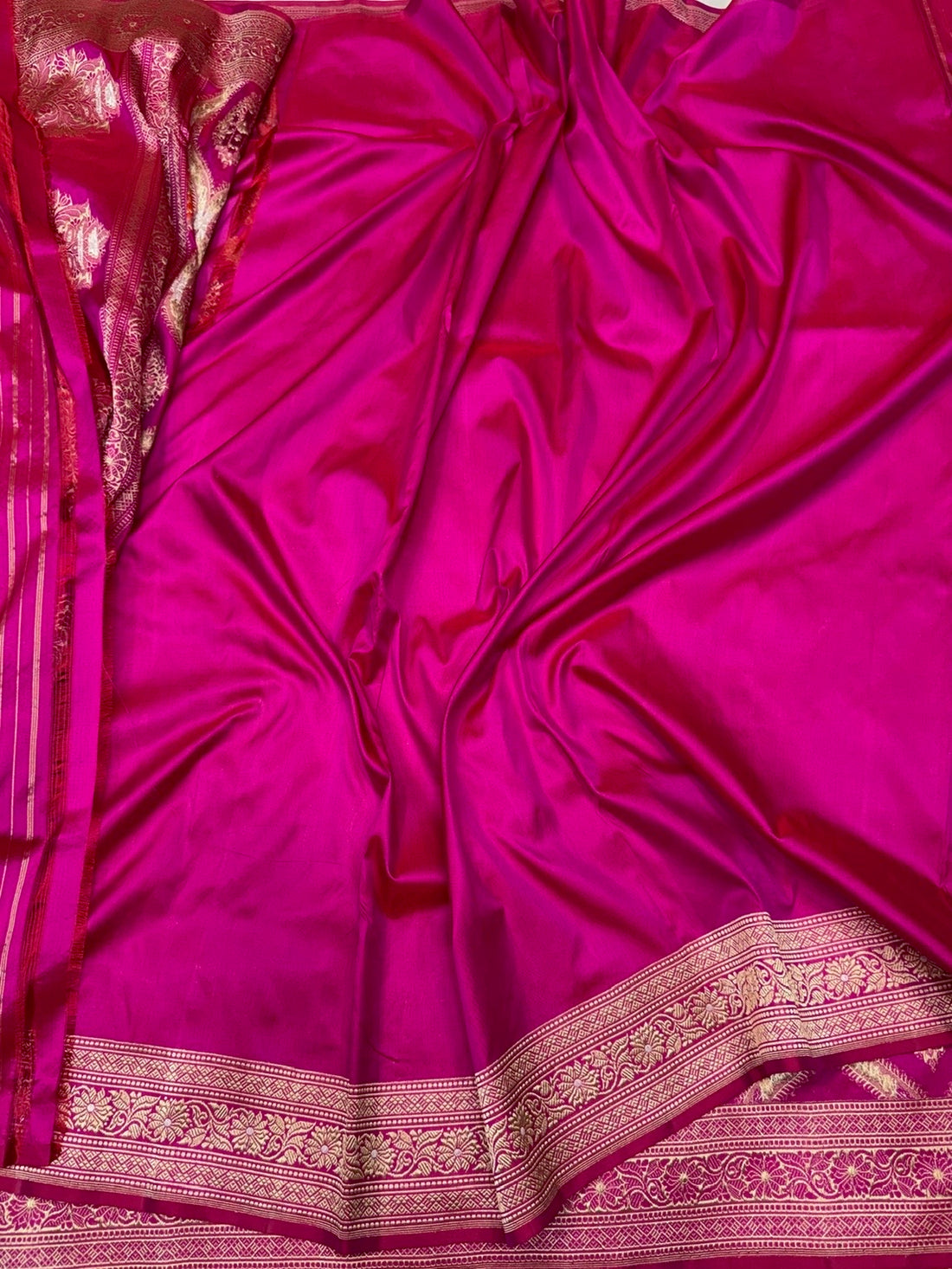 Rani Pink Handwoven Pure Banarasi Silk Saree