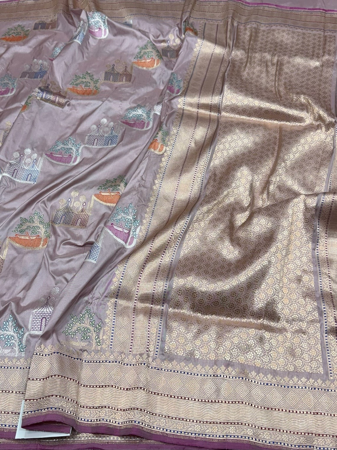 Mauve Handwoven Pure Banarasi Silk Saree