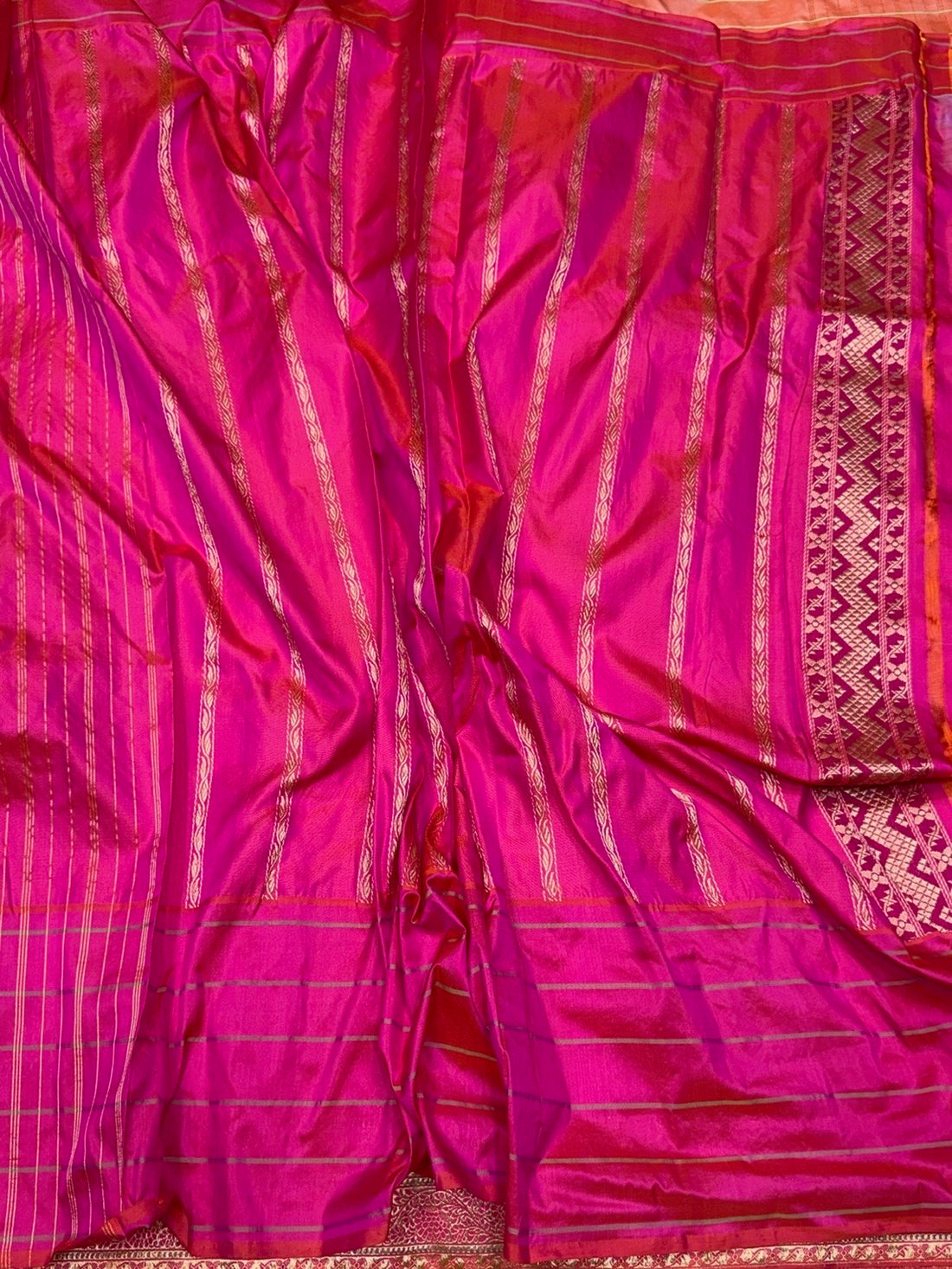 Powder Pink Pure Banarasi Katan Silk Saree – Handwoven Kadwa Booti