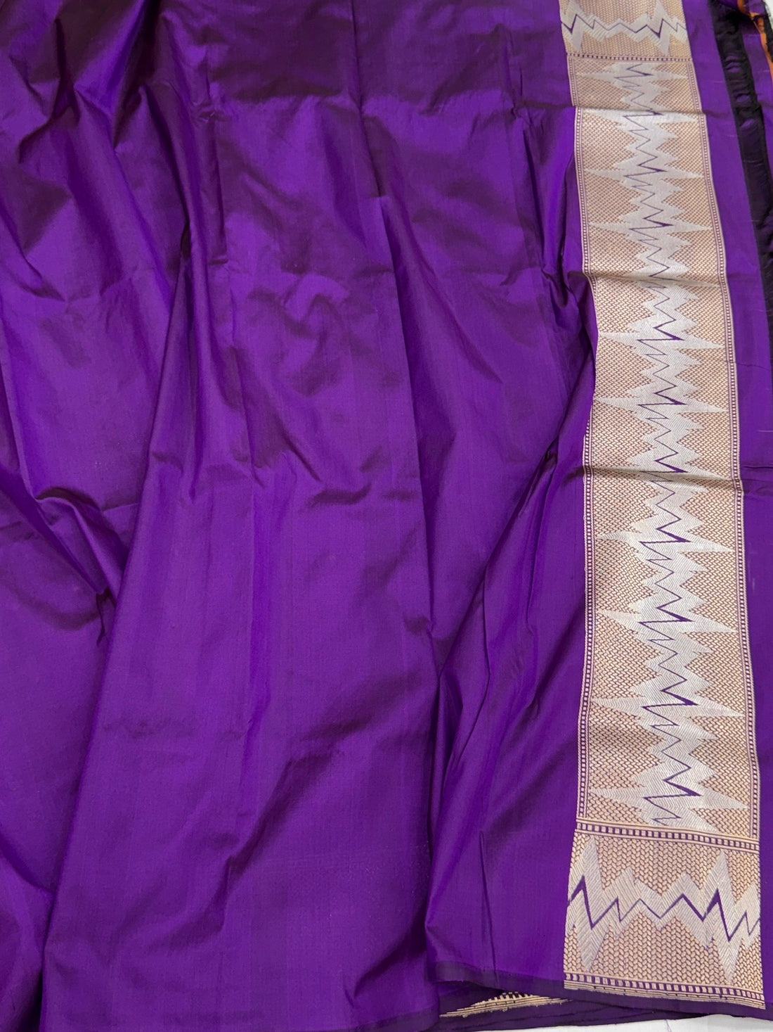 Purple Handwoven Pure Banarasi Silk Saree