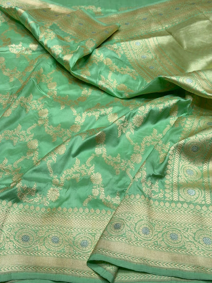 Parrot Green Handwoven Pure Banarasi Silk Saree – Kadwa Weave in 100% Katan Mulberry Silk