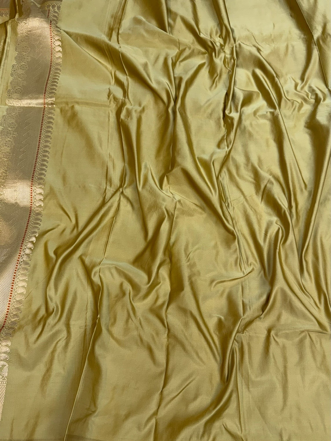 Pista Handwoven Pure Banarasi Satin Silk Saree