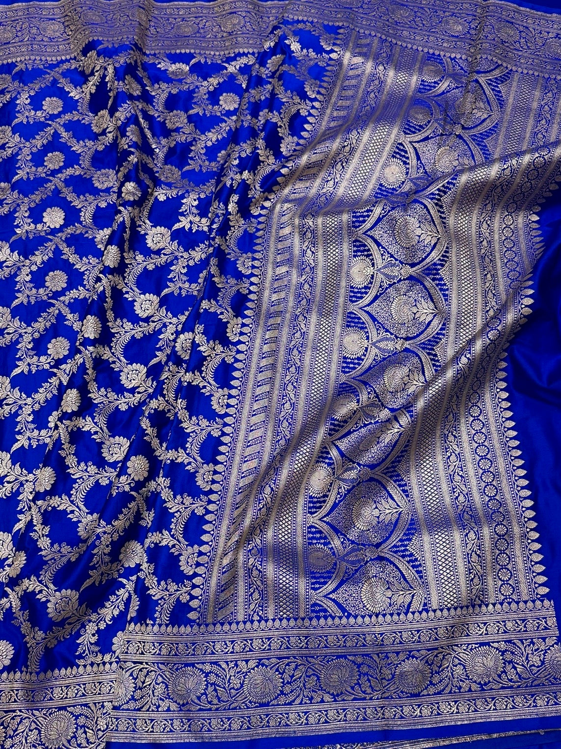 Royal Blue Handwoven Vintage Pure Banarasi Satin Silk Saree