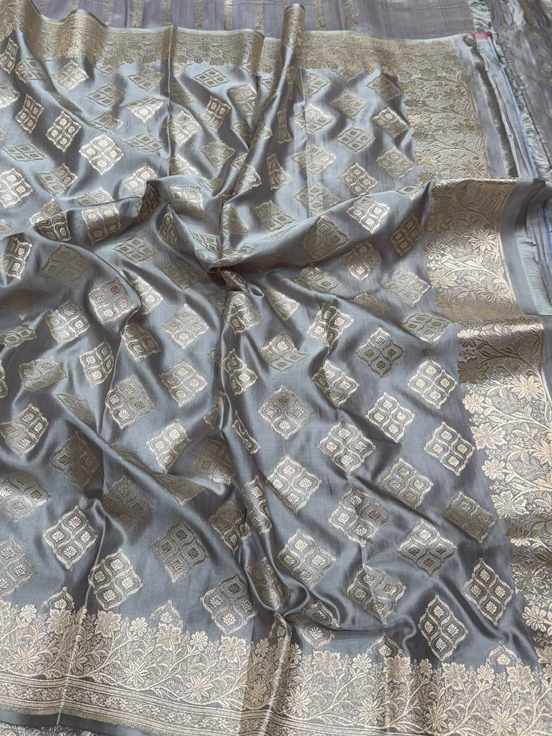 Grey Handwoven Vintage Pure Banarasi Satin Silk Saree