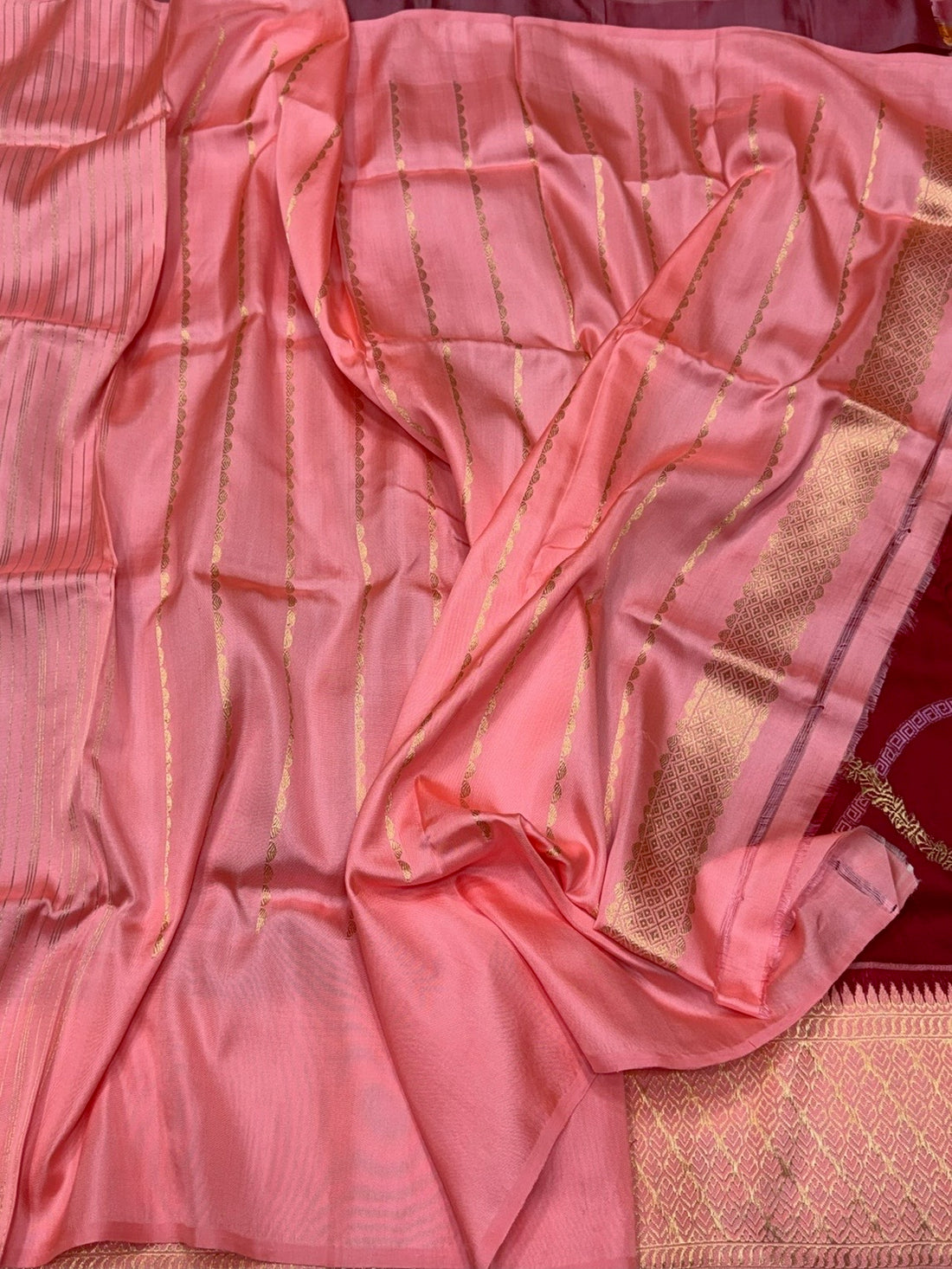 Red Handwoven Pure Banarasi Ektara Silk Saree