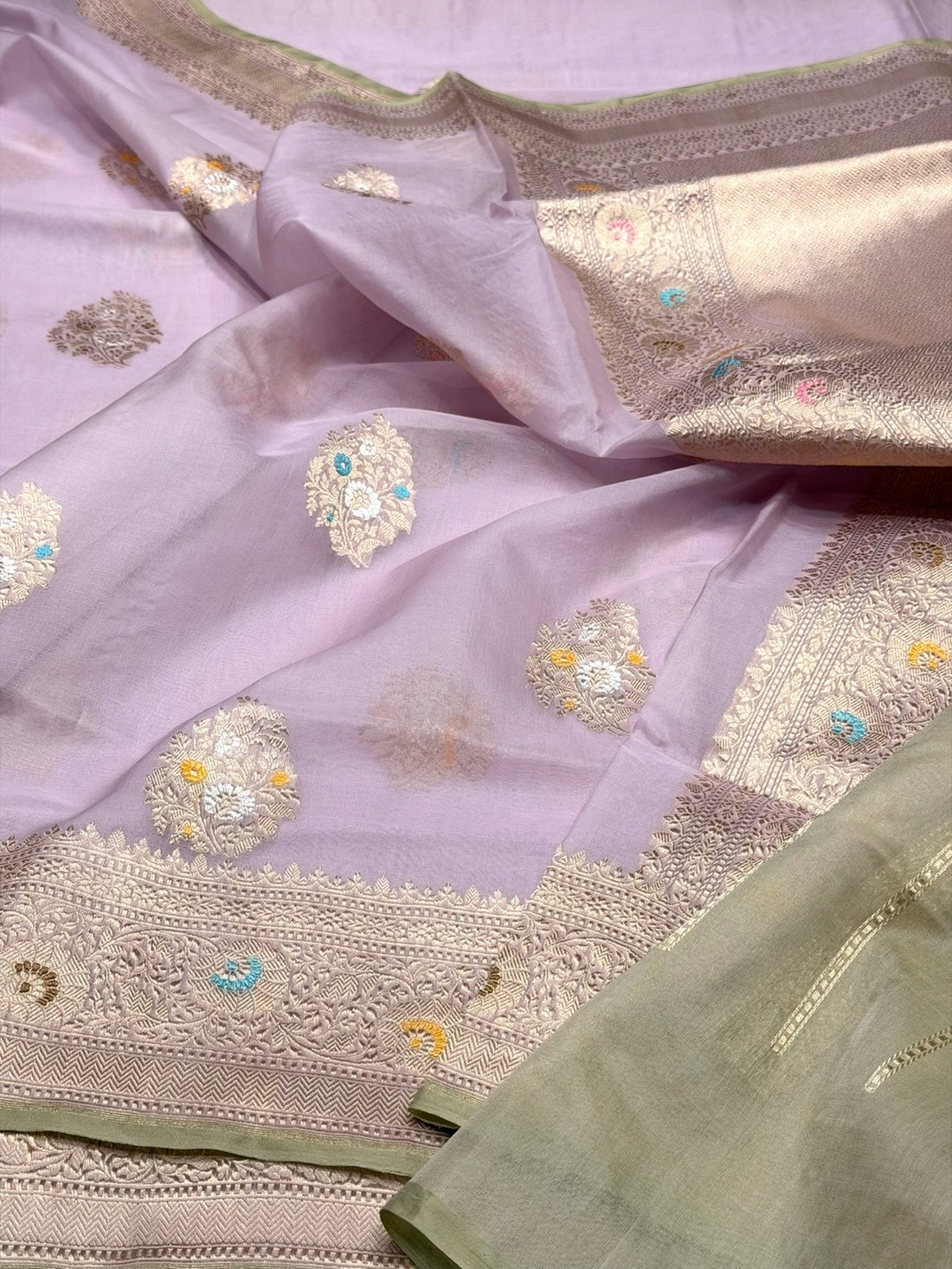 Lavender Handwoven Pure Organza Silk Saree