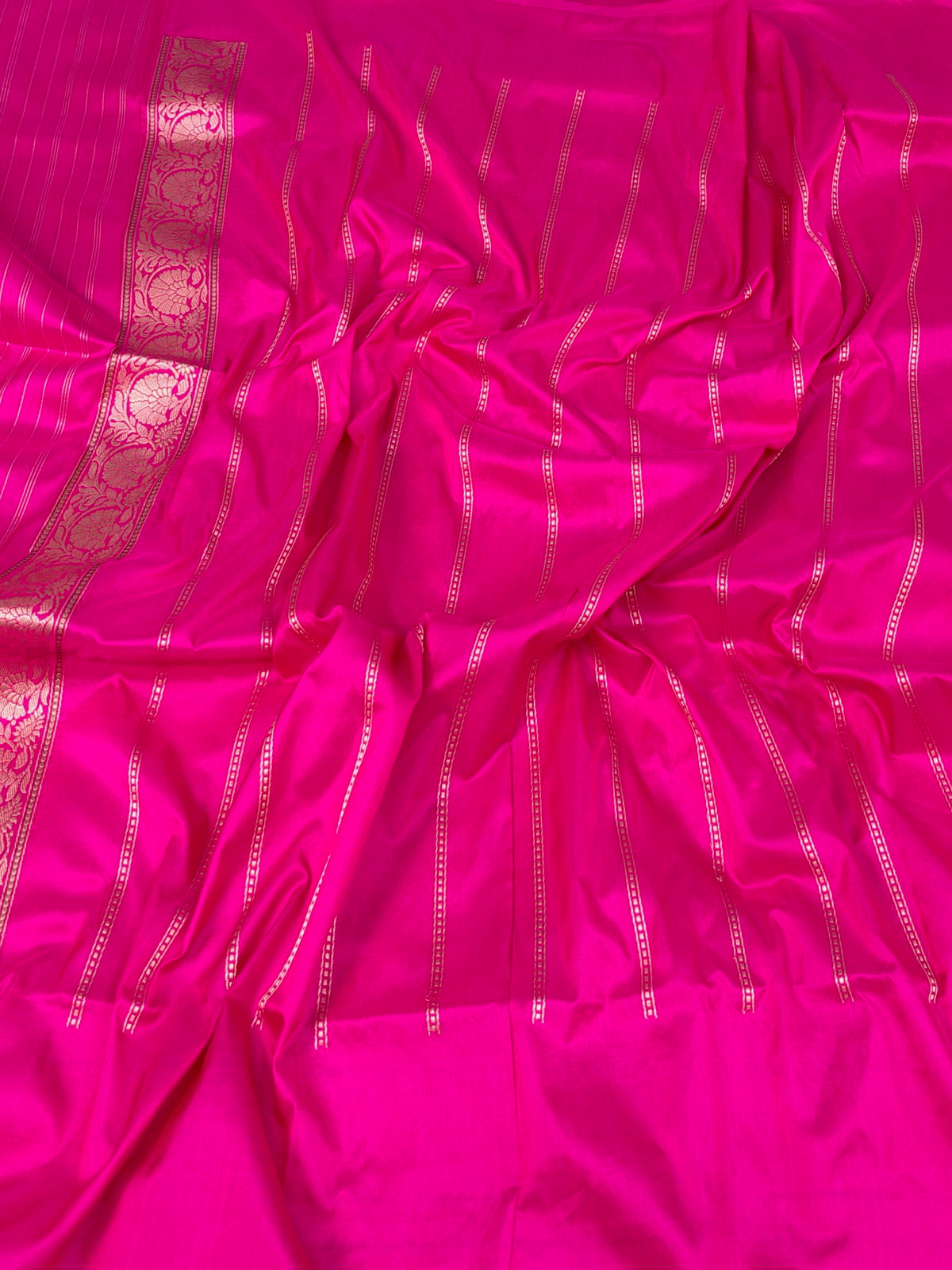 Rani Pink Handwoven Banarasi Katan Silk Saree – Luxury Kadwa Handloom