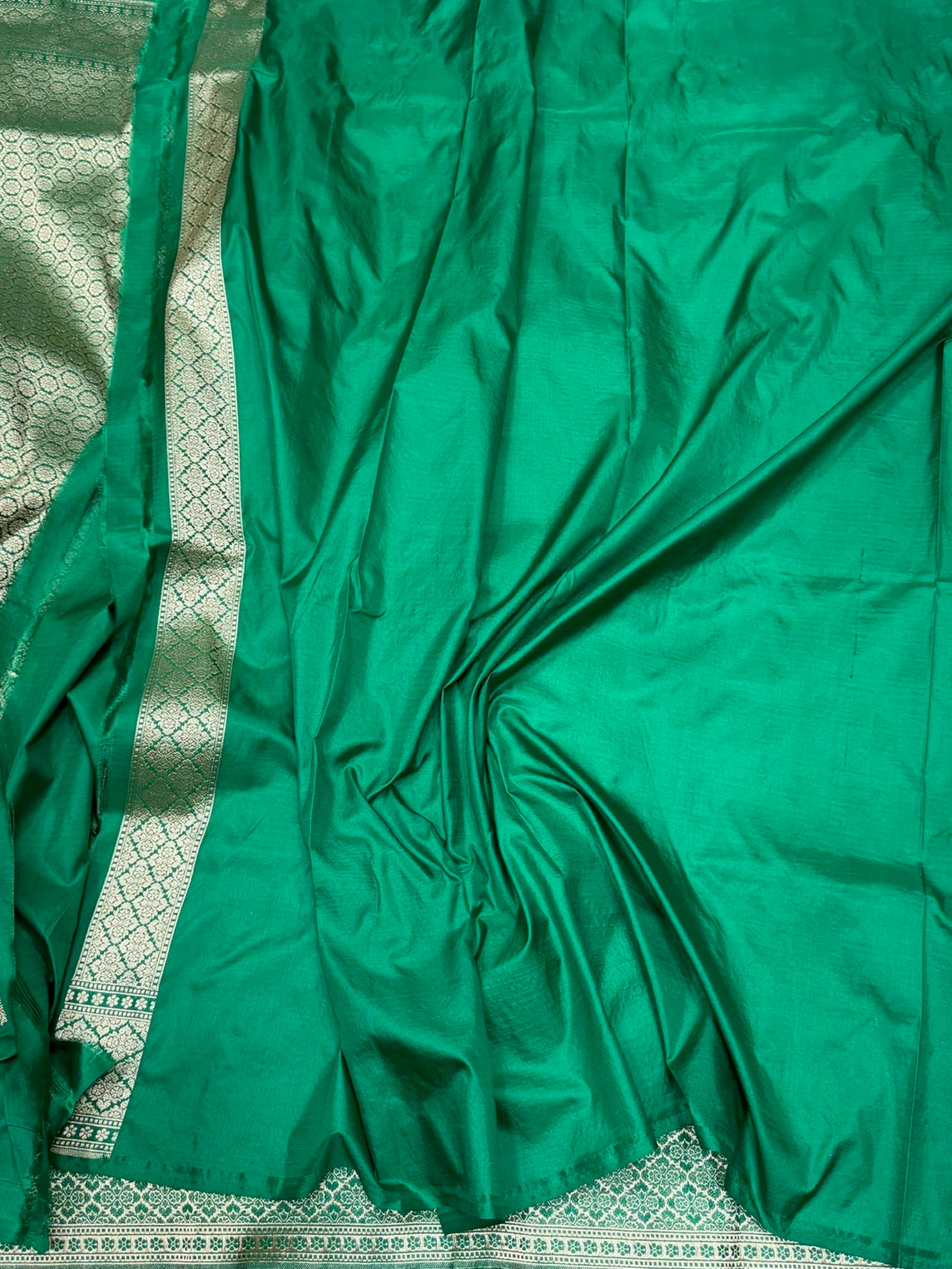 Green Banarasi Pure Katan Silk Saree