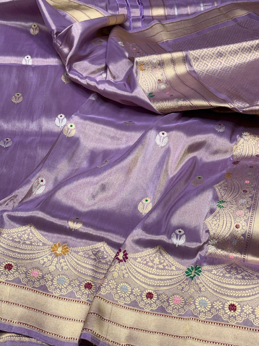 Lavender Handwoven Pure Banarasi Tissue Silk Saree