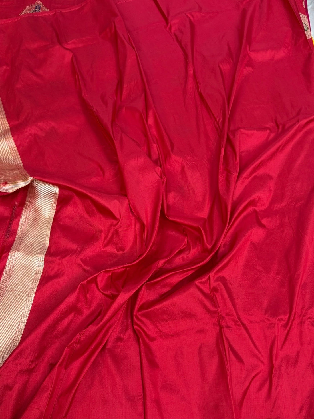 Red Handwoven Pure Katan Silk Banarasi Saree