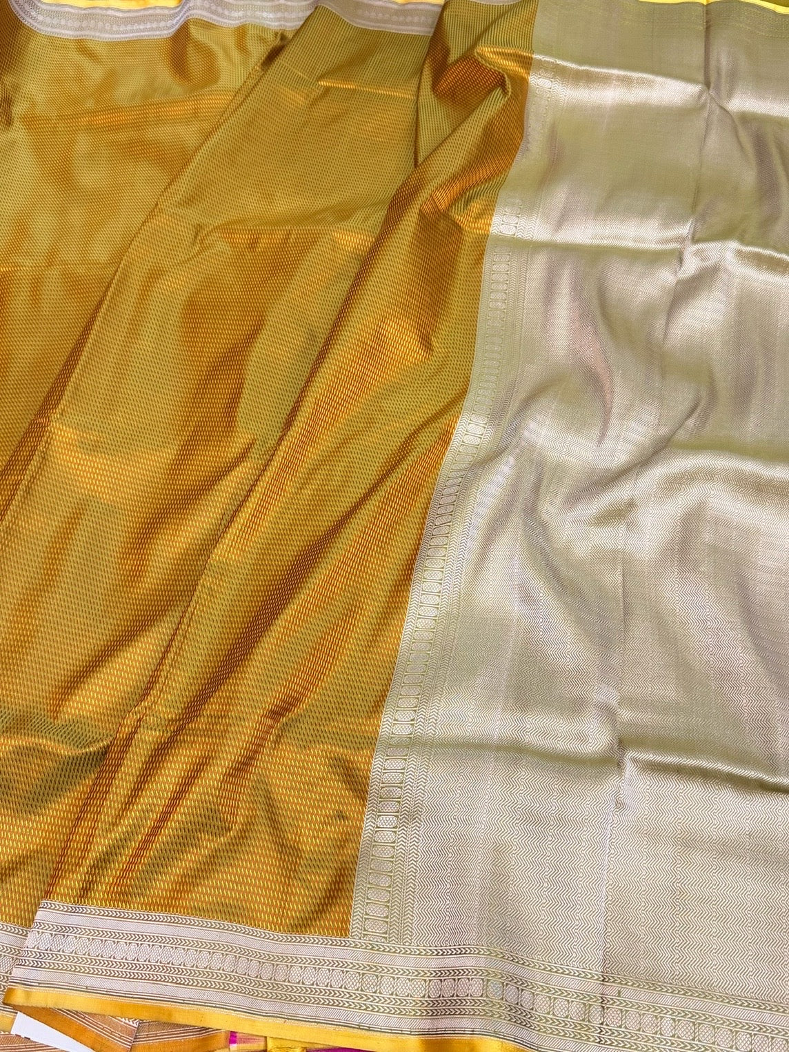 Mustard Yellow Handwoven Pure Banarasi Satin Tanchoi Silk Saree