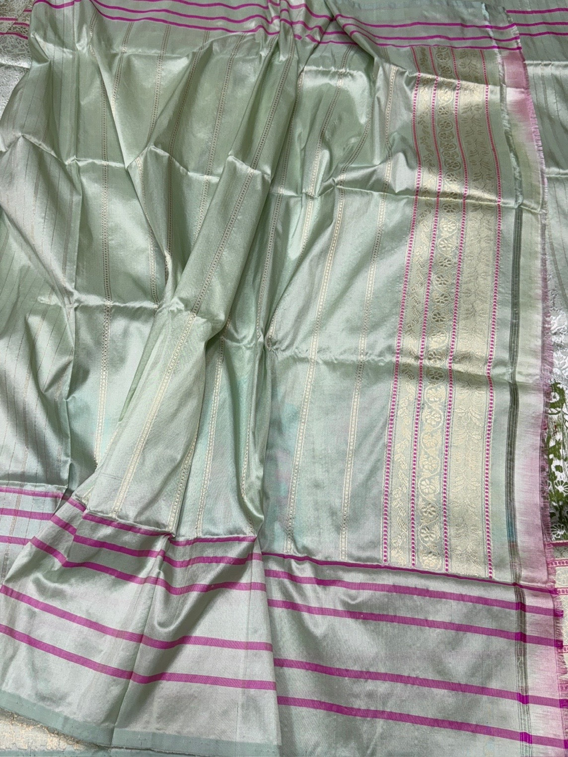 Pista Handwoven Pure Banarasi Silk Saree