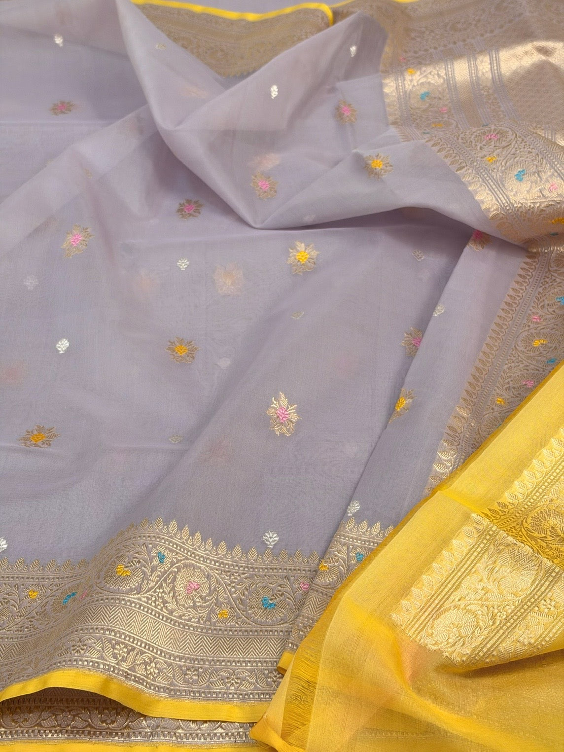 Mauve Handwoven Banarasi Pure Organza Silk Saree