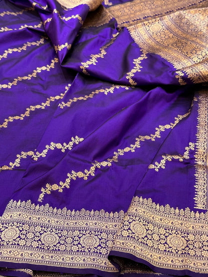 Cross Handwoven Pure Banarasi Silk Saree