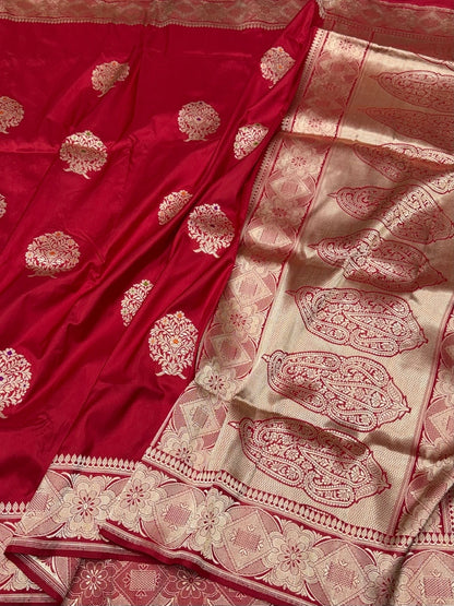 Red Handwoven Pure Banarasi Silk Saree – Katan Silk, Kadwa Weave &amp; Elegant Traditional Border