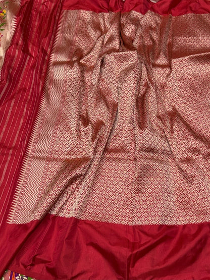 Cream / Red Handwoven Pure Banarasi Ektara Silk Saree