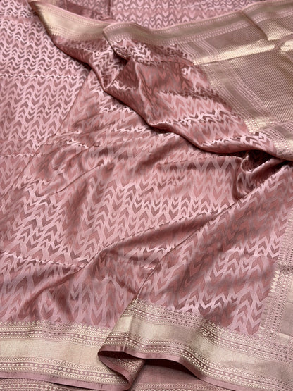 Lilac Handwoven Pure Banarasi Satin Tanchoi Silk Saree – 100% Pure Satin Silk, Kadwa Weave