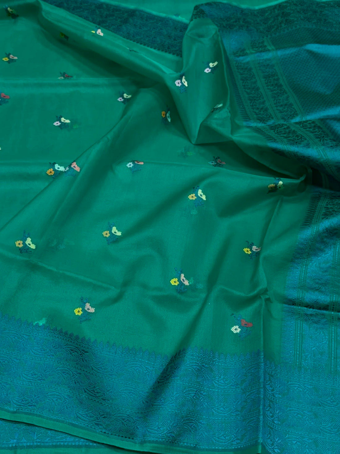 Teal Green Handwoven Pure Organza Silk Saree