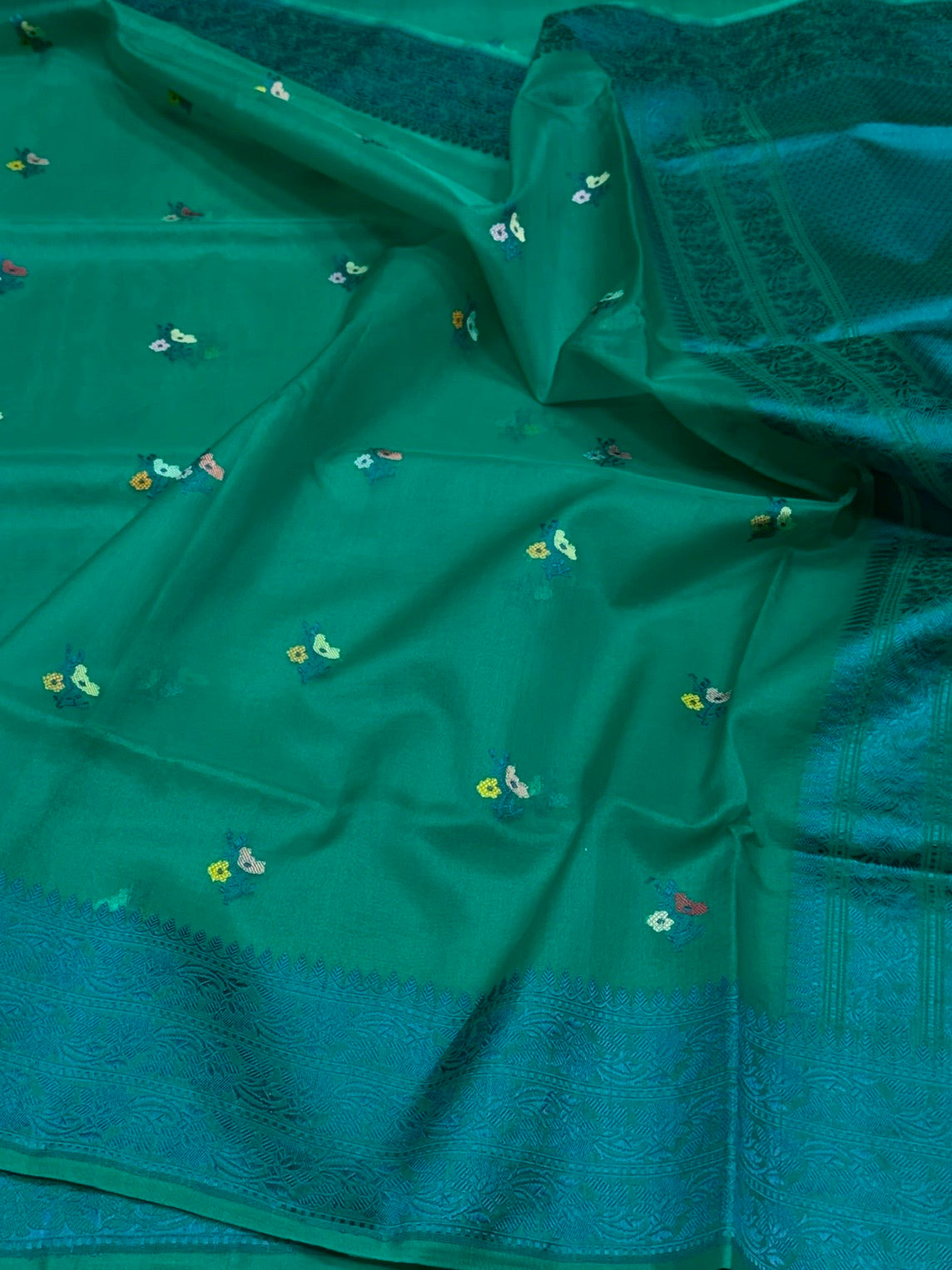 Teal Green Handwoven Pure Organza Silk Saree