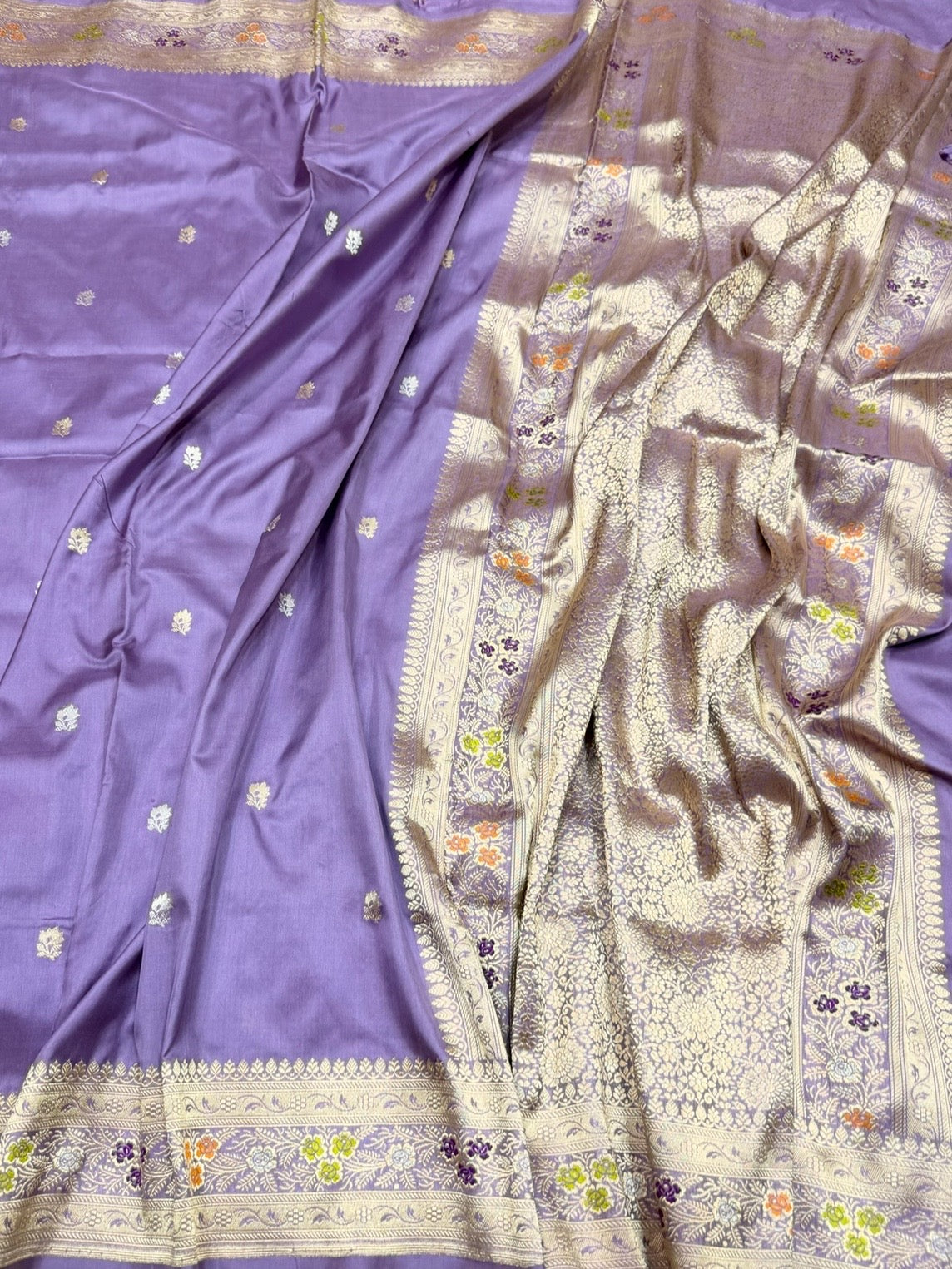 Lavender Handwoven Pure Banarasi Silk Saree