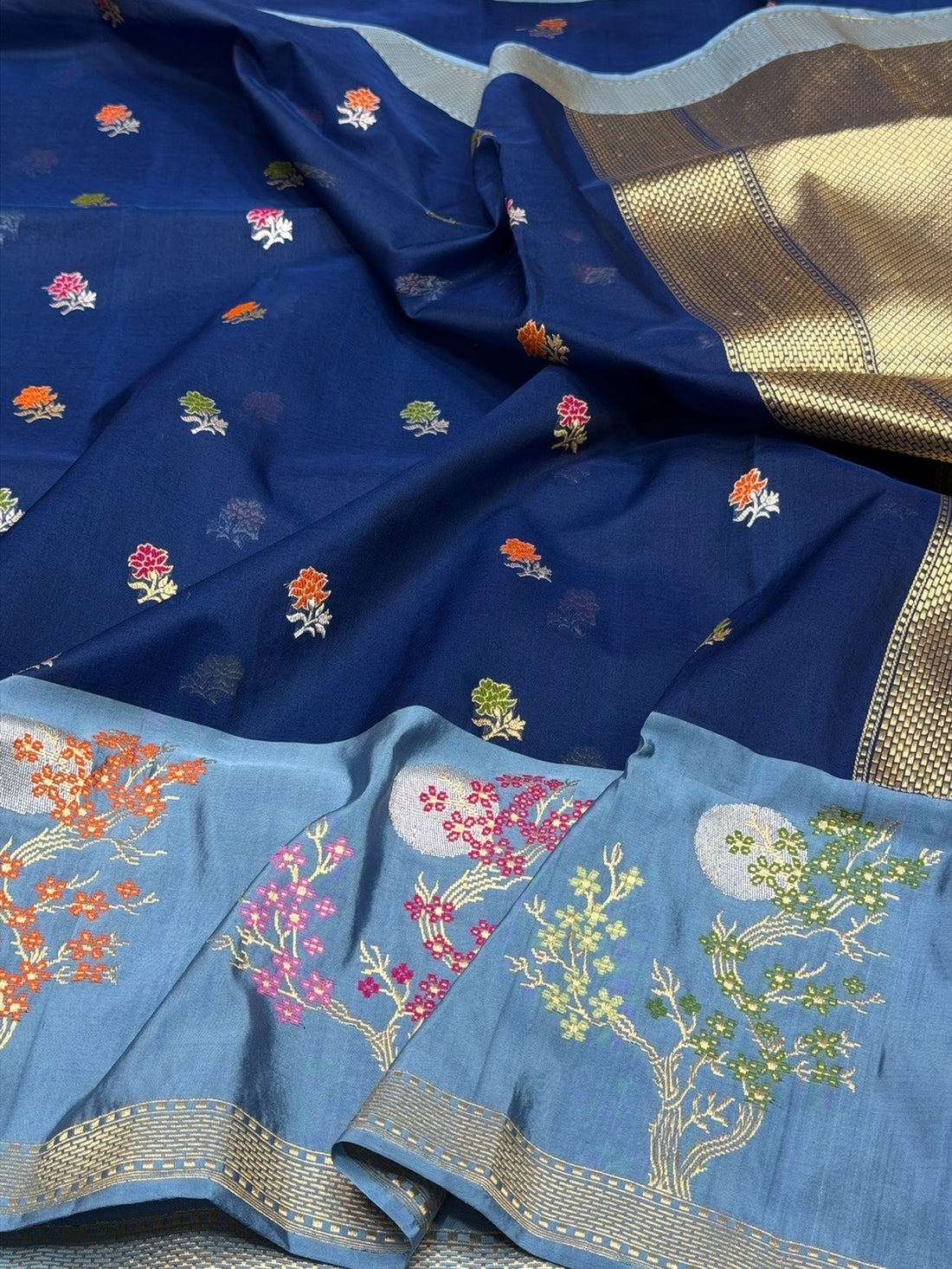 Navy Blue Handwoven Pure Banarasi Organza Silk Saree – Kadwa Weave in Kora Mulberry Silk