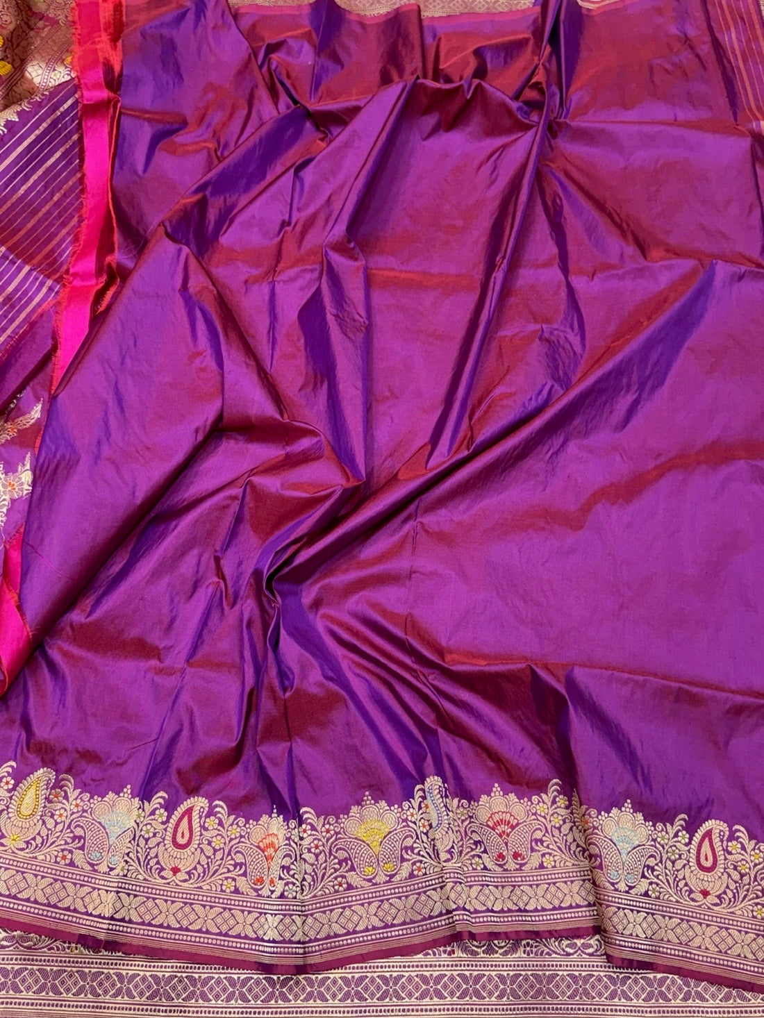 Magenta Handwoven Pure Banarasi Katan Silk Saree