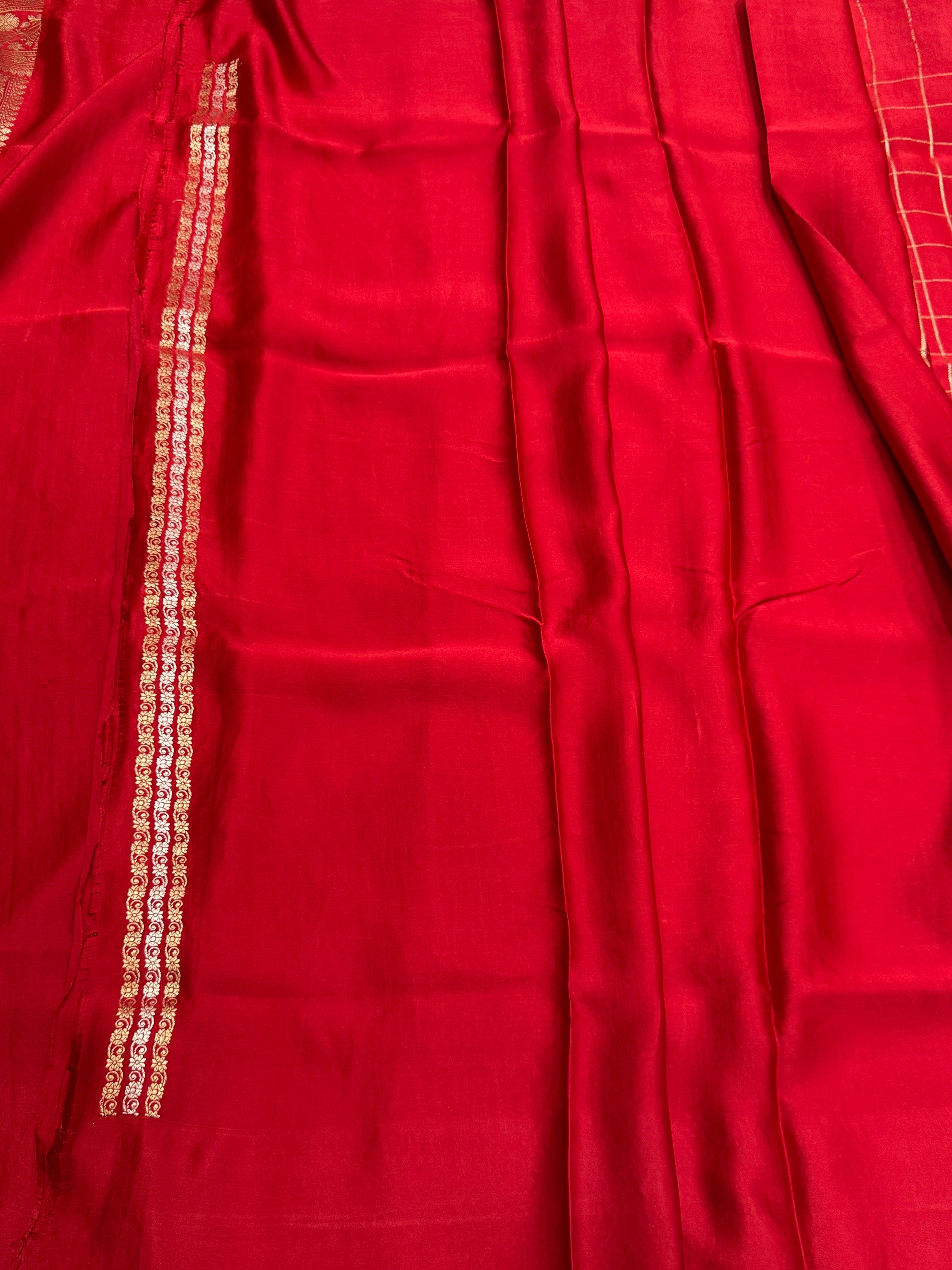 Red Handwoven Pure Mashru Banarasi Satin Silk Saree