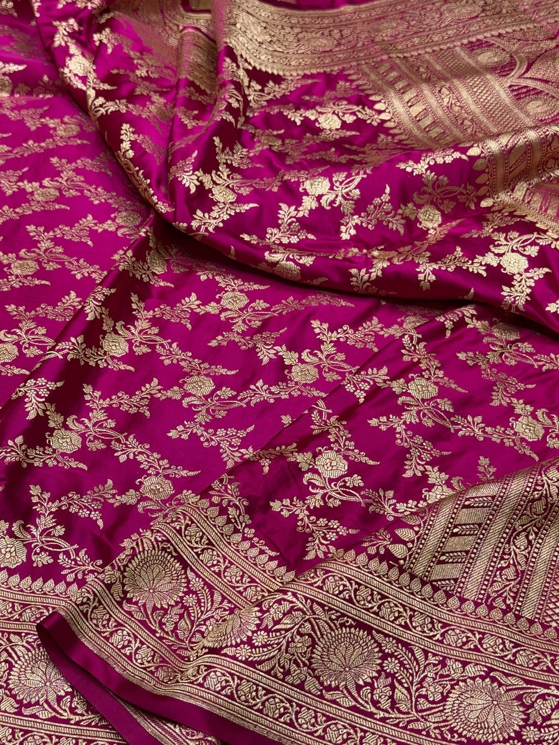Rani Pink Handwoven Vintage Pure Banarasi Satin Silk Saree