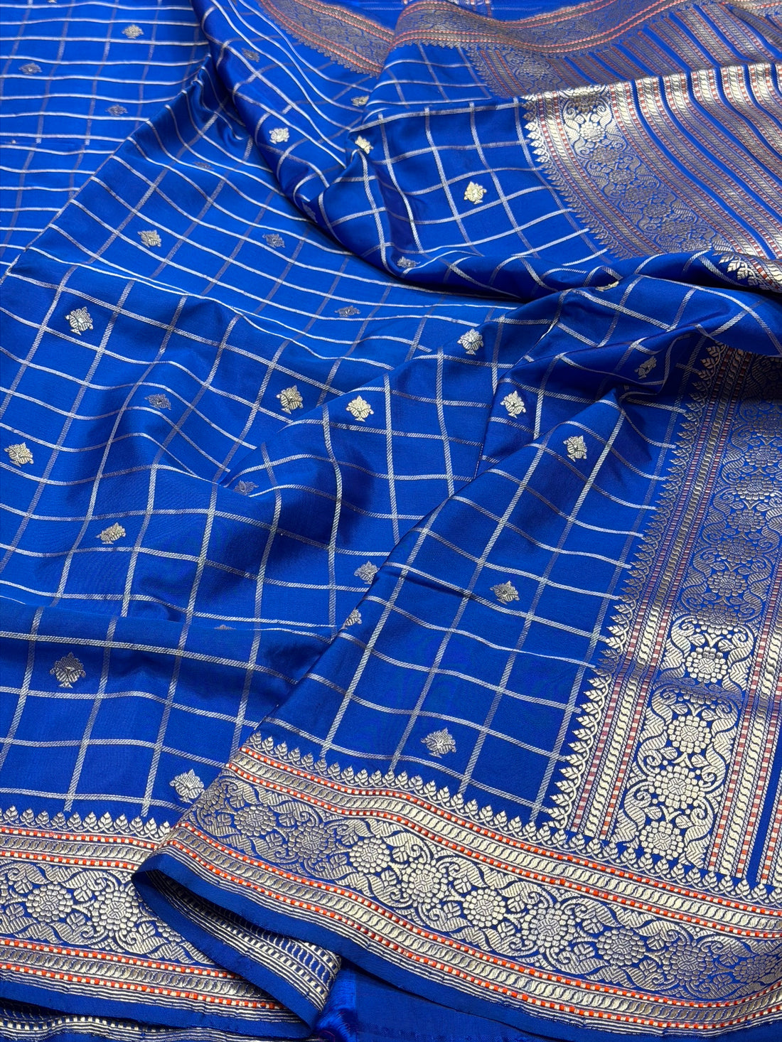 Royal Blue Handwoven Pure Banarasi Silk Saree – Luxury Kadwa Handloom Wedding &amp; Festive Saree