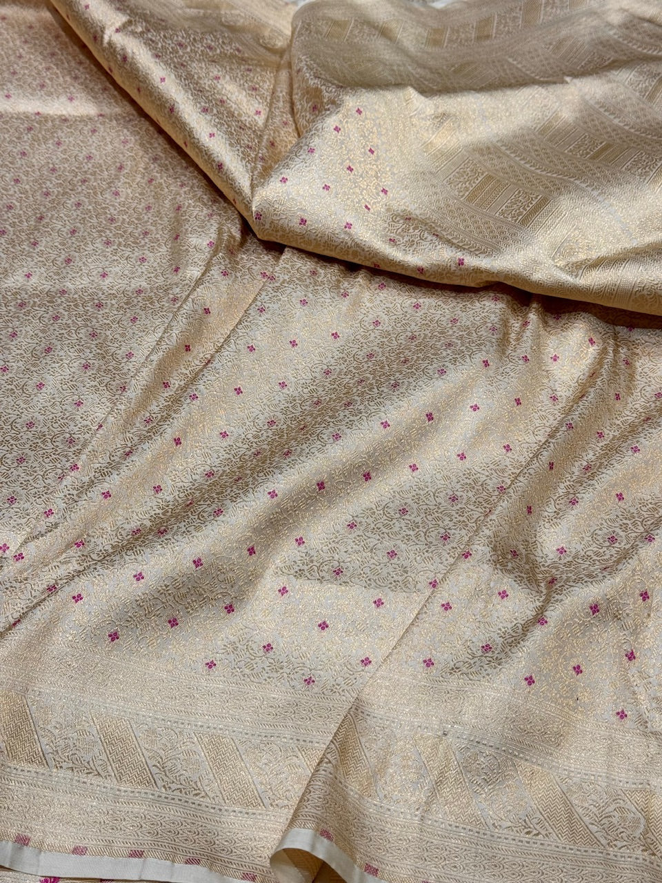 Banarasi Minakari Pure Katan Silk Brocade Saree – Rich Traditional Brocade Weave