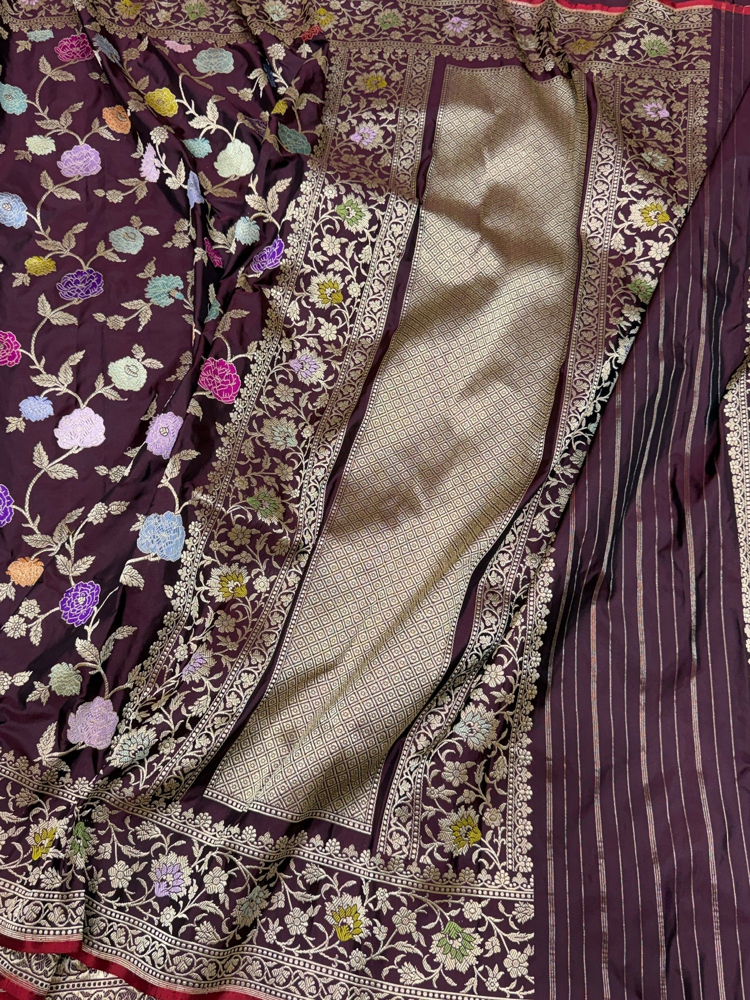 Wine Handwoven Pure Banarasi Silk Saree in Kadwa Weave