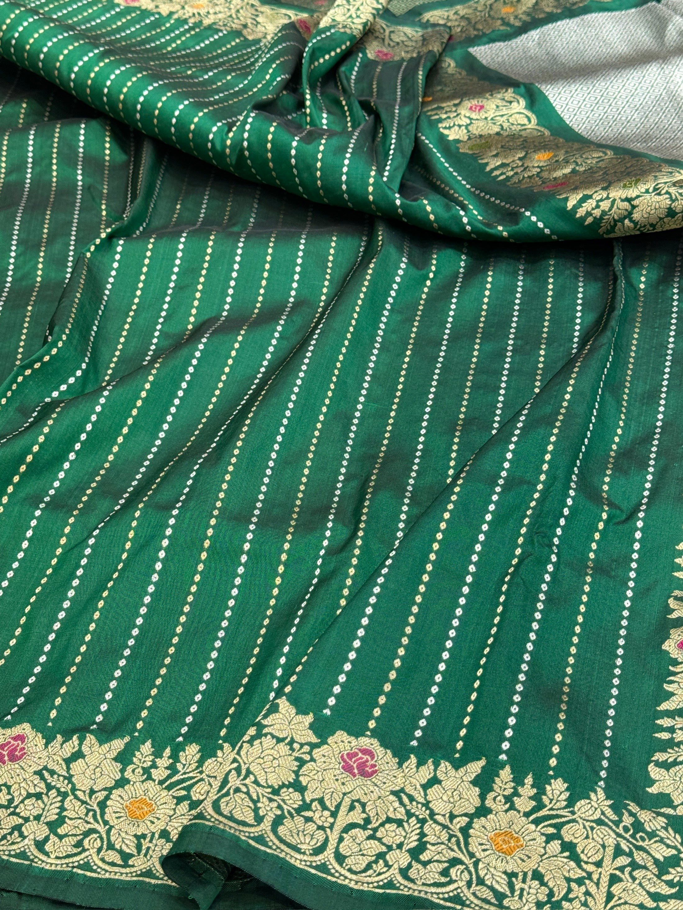 Bottle Green Handwoven Pure Banarasi Silk Saree | Pure Katan Silk | Kadwa Weave | HMR Handlooms