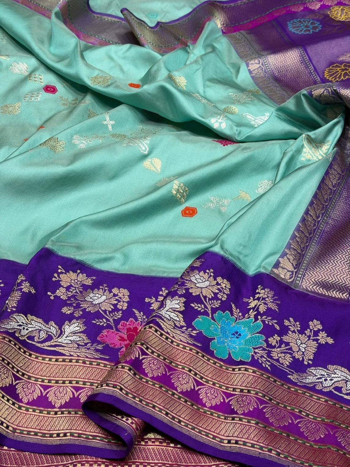 Sea Green Handwoven Pure Banarasi Ektara Silk Saree – Luxury Kadwa Weave