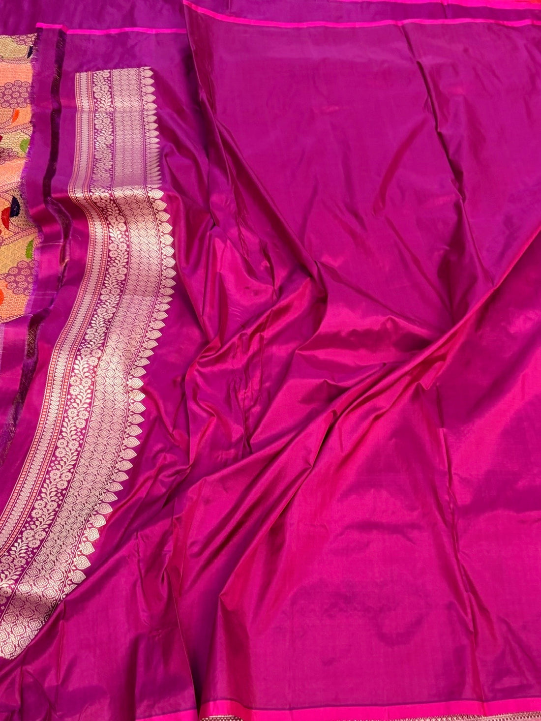 Rani Pink Handwoven Pure Banarasi Rangkaat Silk Saree