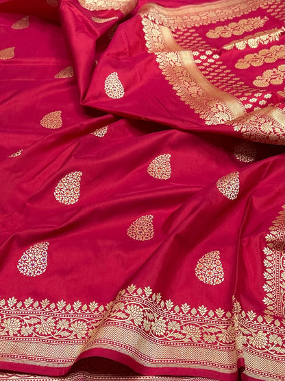 Red Handwoven Banarasi Pure Silk Saree