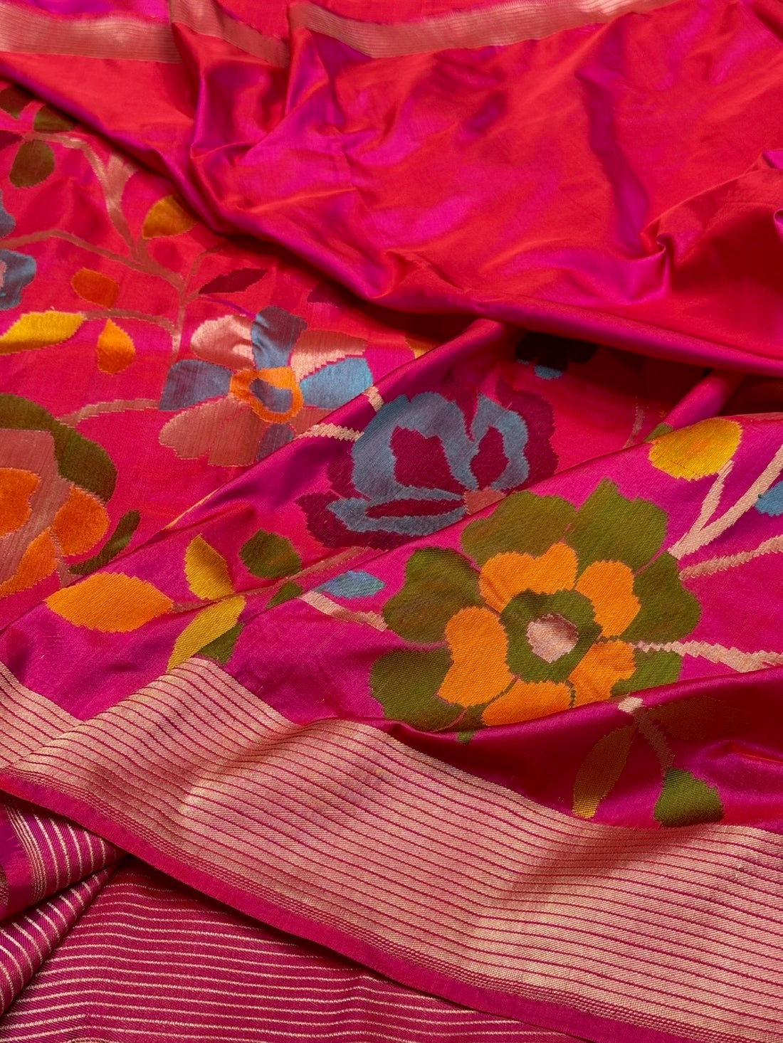 Rani Pink Handwoven Pure Banarasi Silk Saree