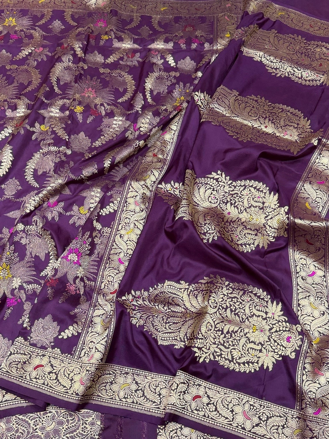 Magenta Handwoven Pure Banarasi Silk Saree – Kadwa Weave in 100% Katan Mulberry Silk