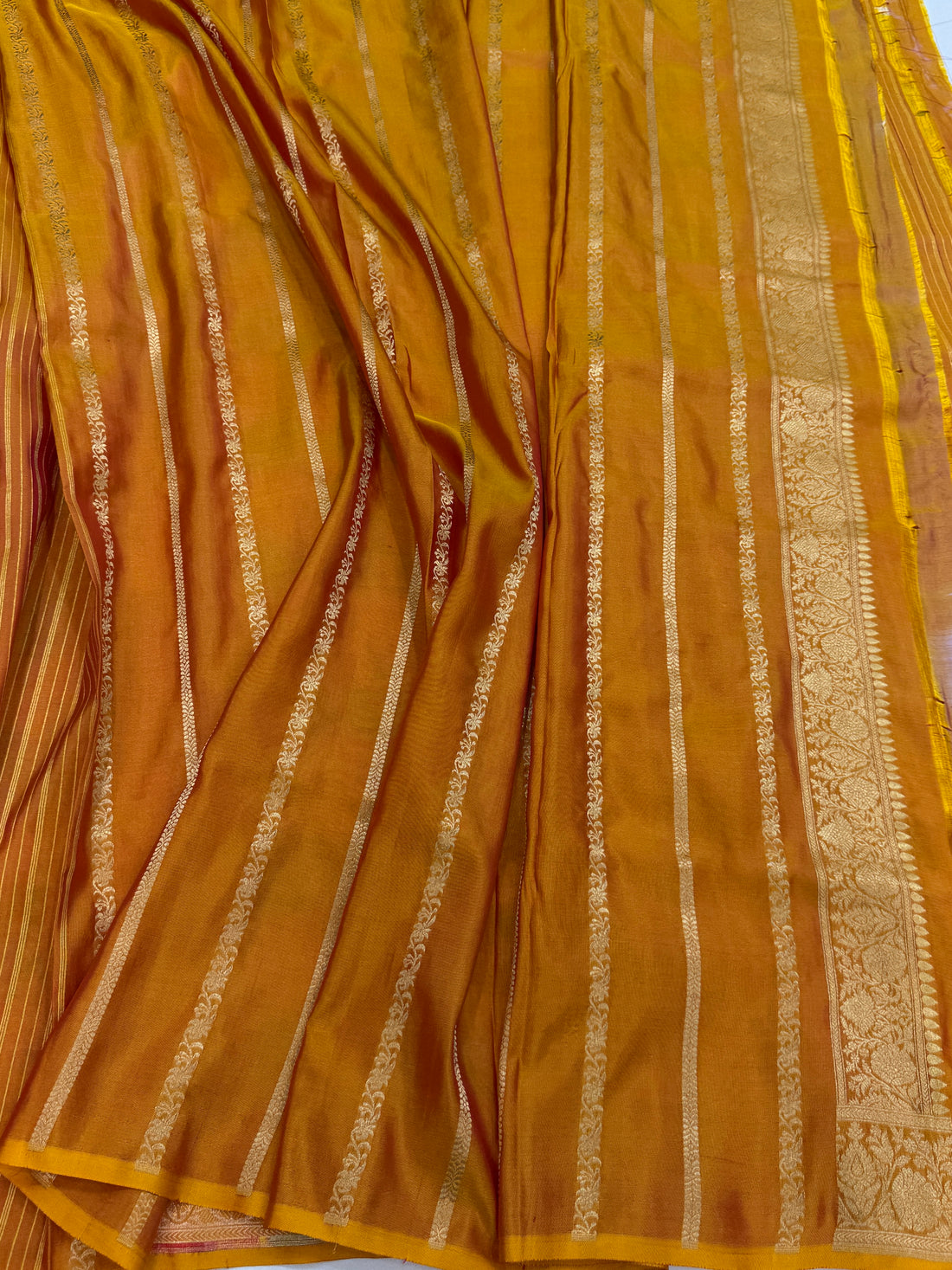 Multicolour Banarasi Pure Silk Saree – Cutwork Weave in 100% Pure Katan Silk