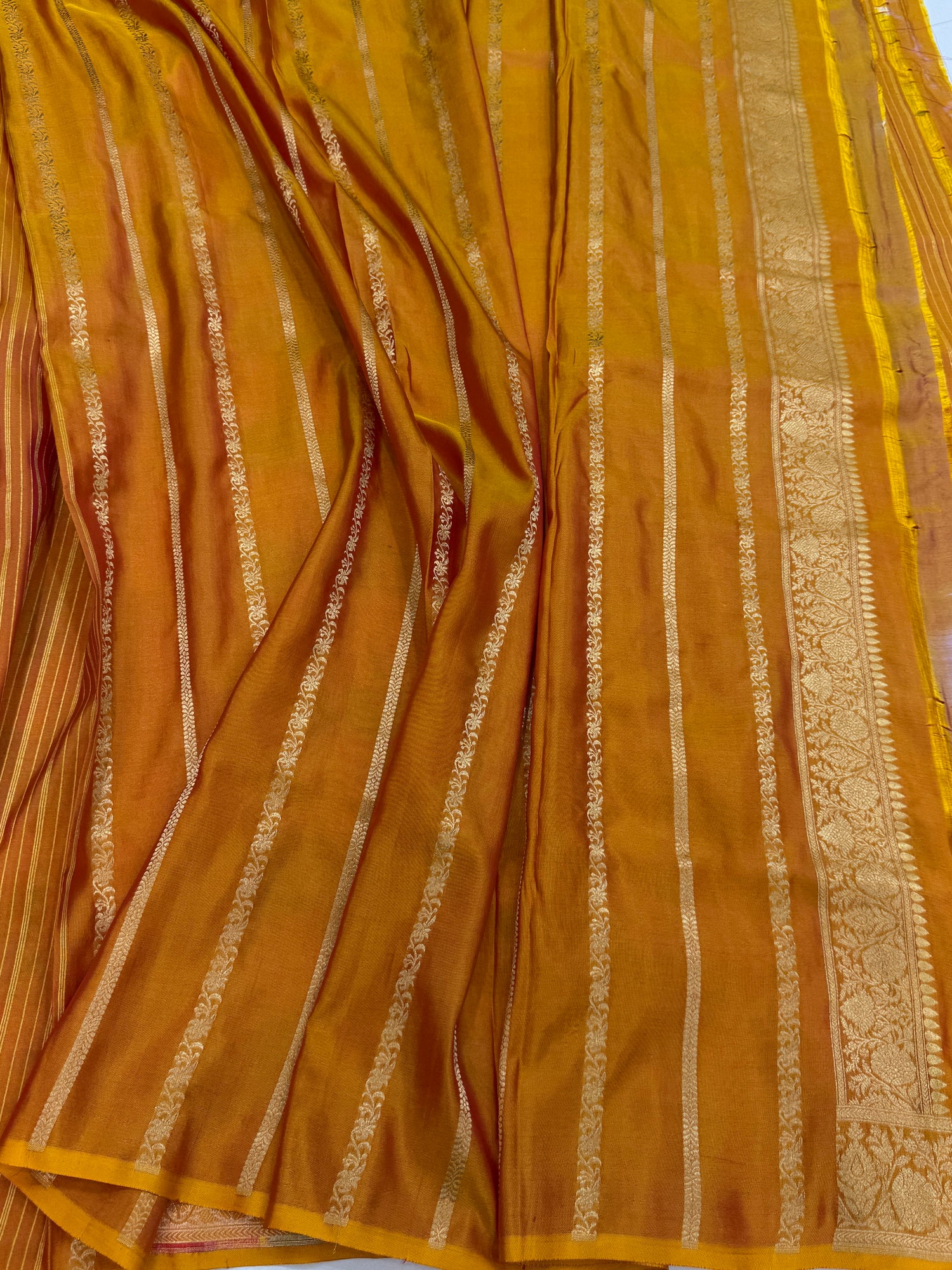 Multicolour Banarasi Pure Silk Saree – Cutwork Weave in 100% Pure Katan Silk