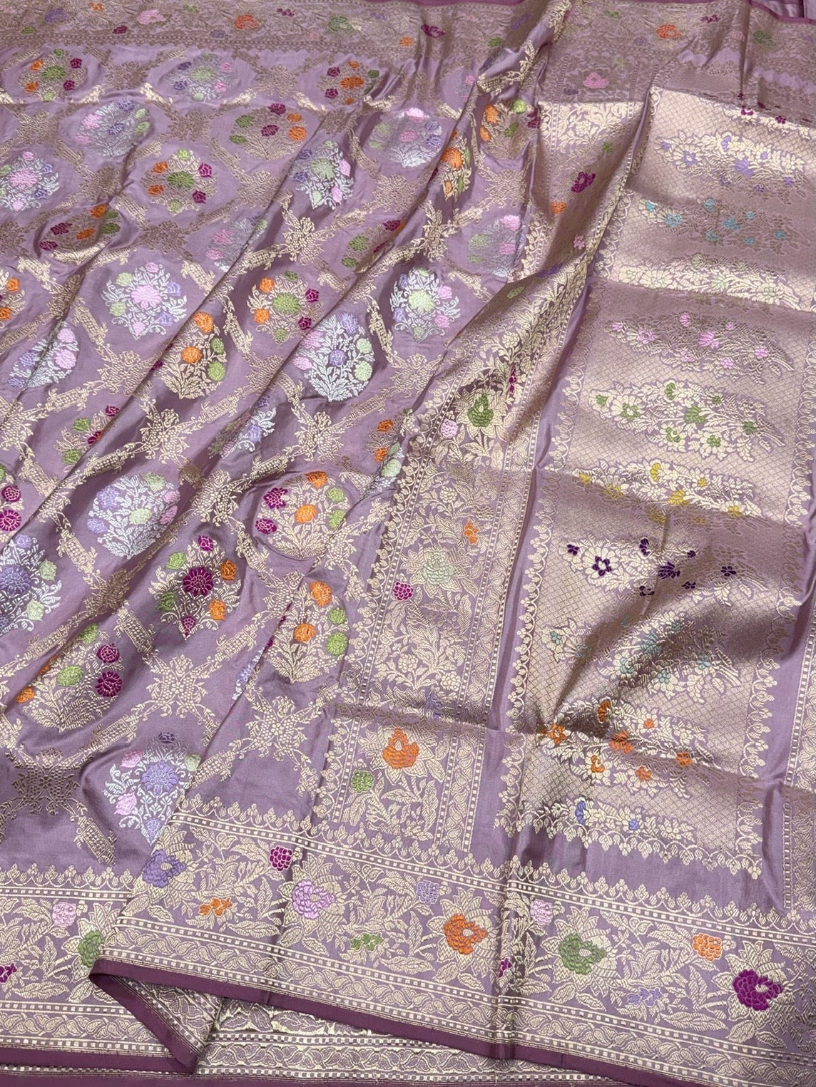 Lilac Handwoven Pure Banarasi Silk Saree – Luxury Kadwa Handloom Wedding &amp; Festive Saree