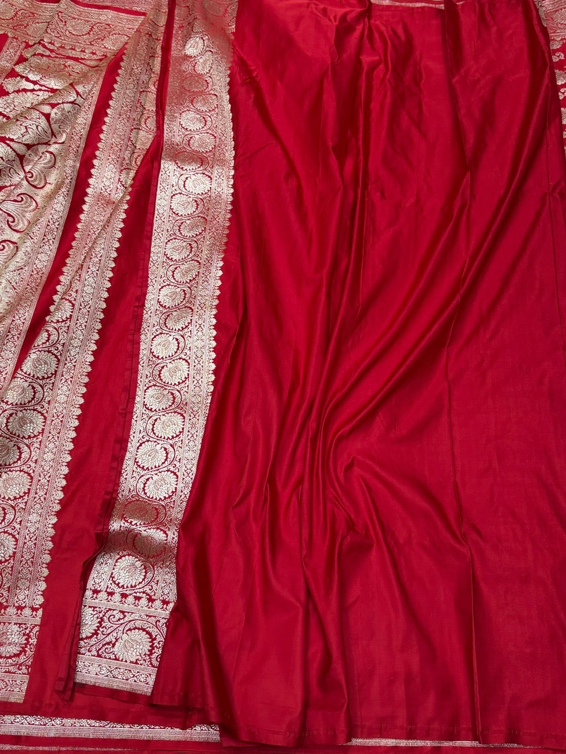 Red Handwoven Vintage Pure Banarasi Satin Silk Saree