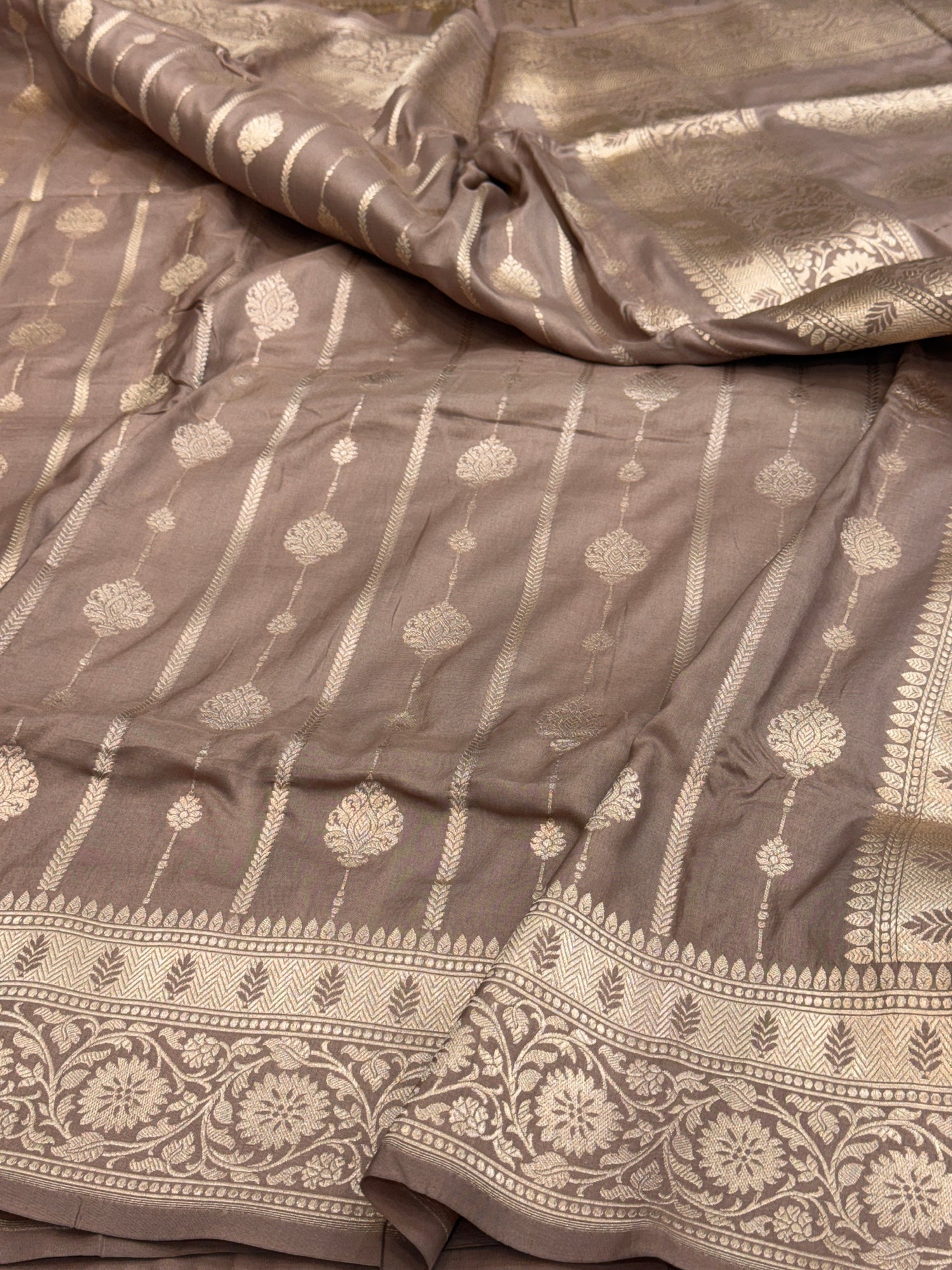 Banarasi Pure Katan Silk Saree | Pure Silk | Cutwork Technique | Banarasi Katan Silk Saree
